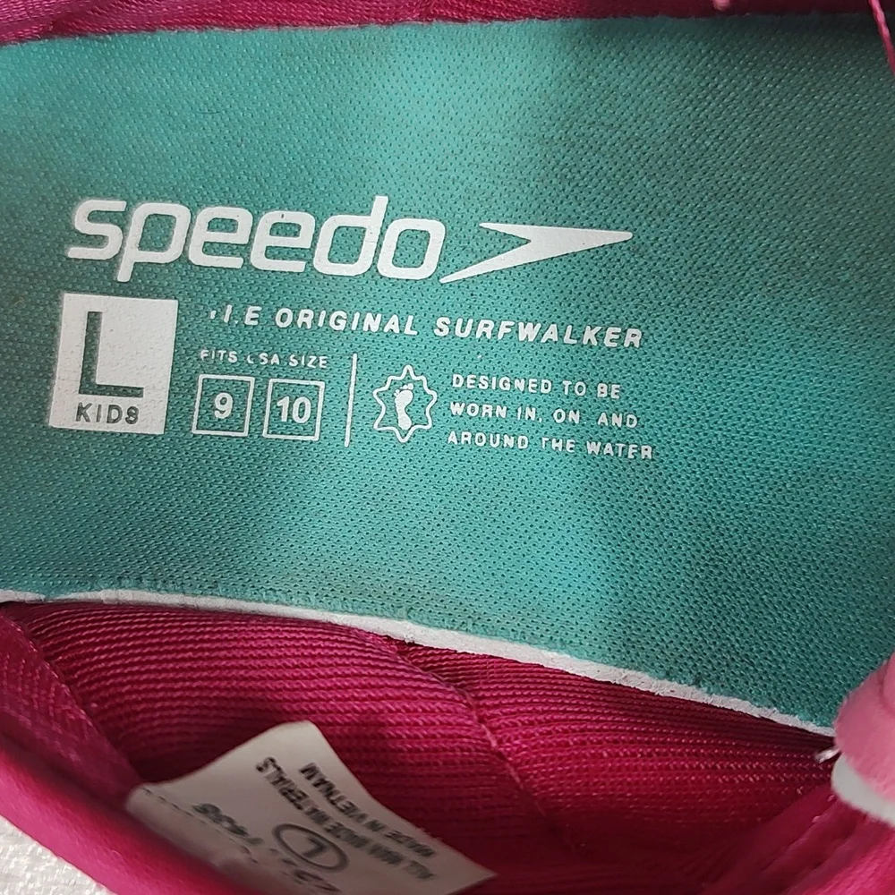 Pink Speedo Water Lake Shoes Slip on With Velcro tops Mesh Tops Kids Size Large